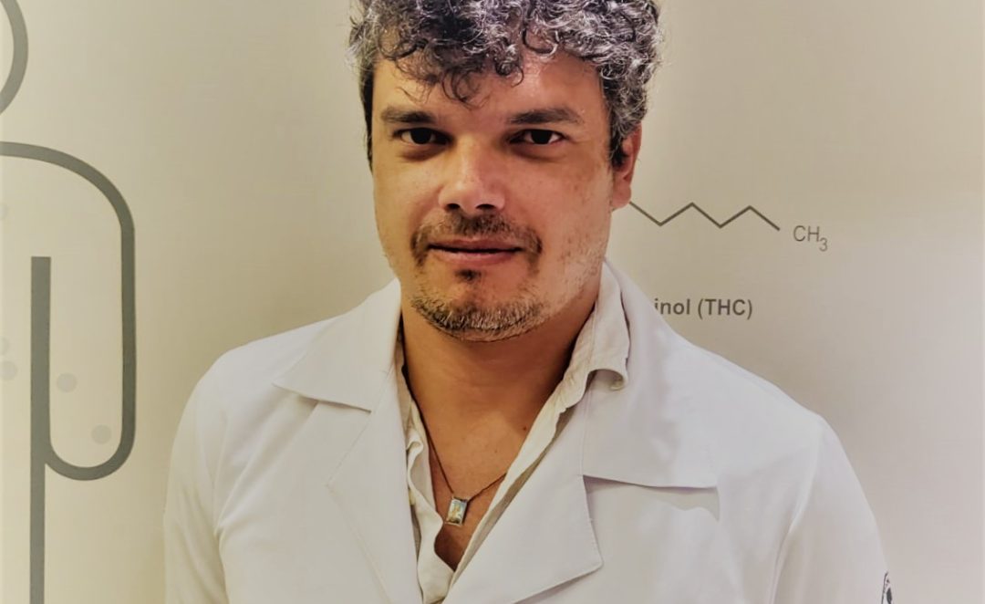 Dr. Lucas Cury